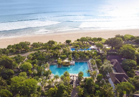 パドマ　レギャン　ビーチ