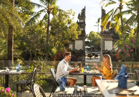 パドマ　レギャン　レストラン