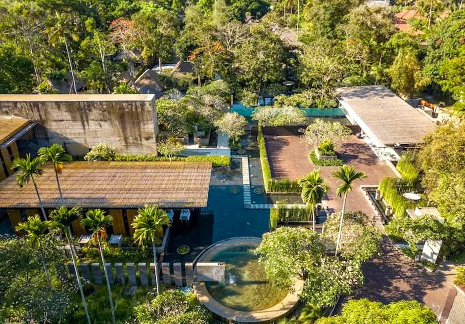 バリ島・フォトウェディング　カユマニス・ヌサドゥア・ヴィラ＆スパ